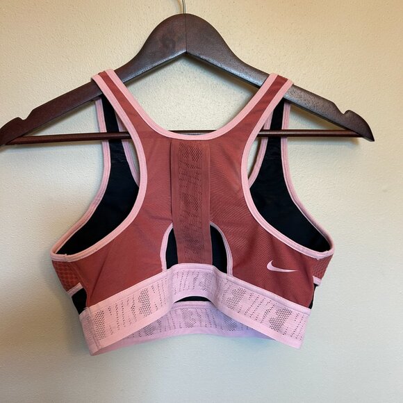 Nike Swoosh UltraBreathe Medium-Support Sports Bra Size Medium Rusty Pink - Picture 2 of 12